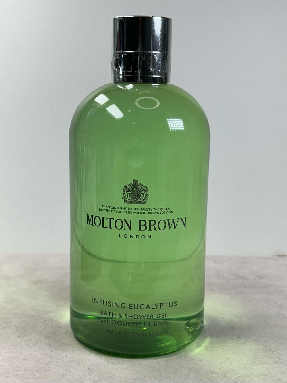 Molton Brown Green Infusing Eucalyptus Bath & Shower Gel 10 fl oz